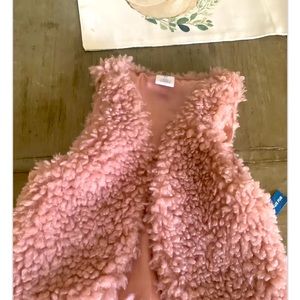Girl pink vest size 4/5